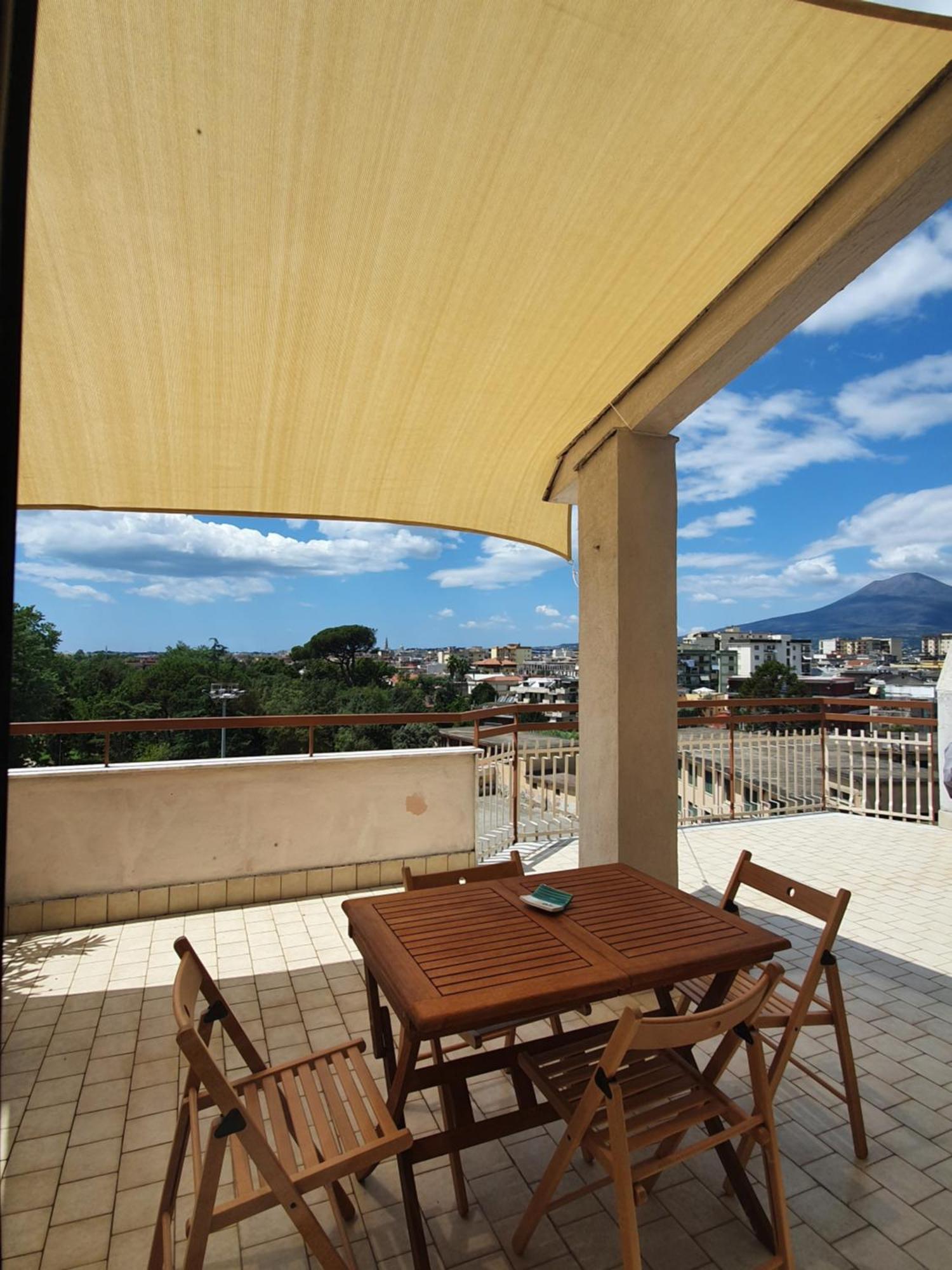 Апартаменти Renovated Loft With Vesuvio View Terrace Скафаті Номер фото